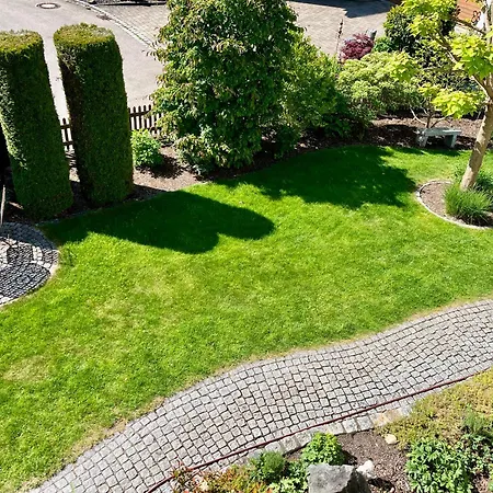 Apartmán Auszeit Im Gruenen, Ideal Fuer Ausfluege Ins Legoland, Allgaeu Oder Skylinepark Waltenhausen